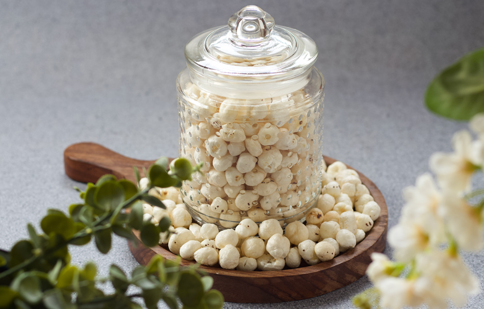 Premium quality makhana (fox nuts}